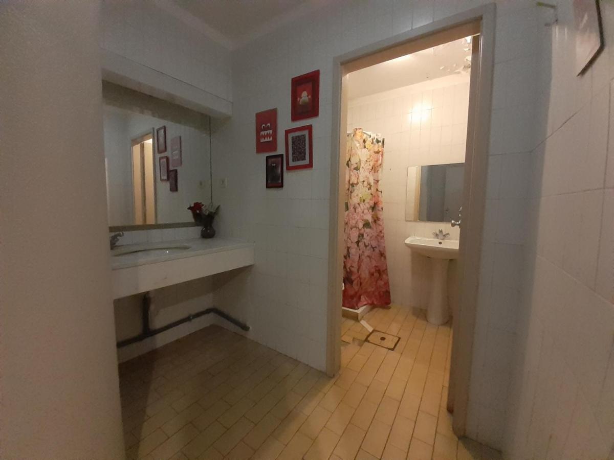 City Drops Hostel Aliados Private Room Порту Экстерьер фото